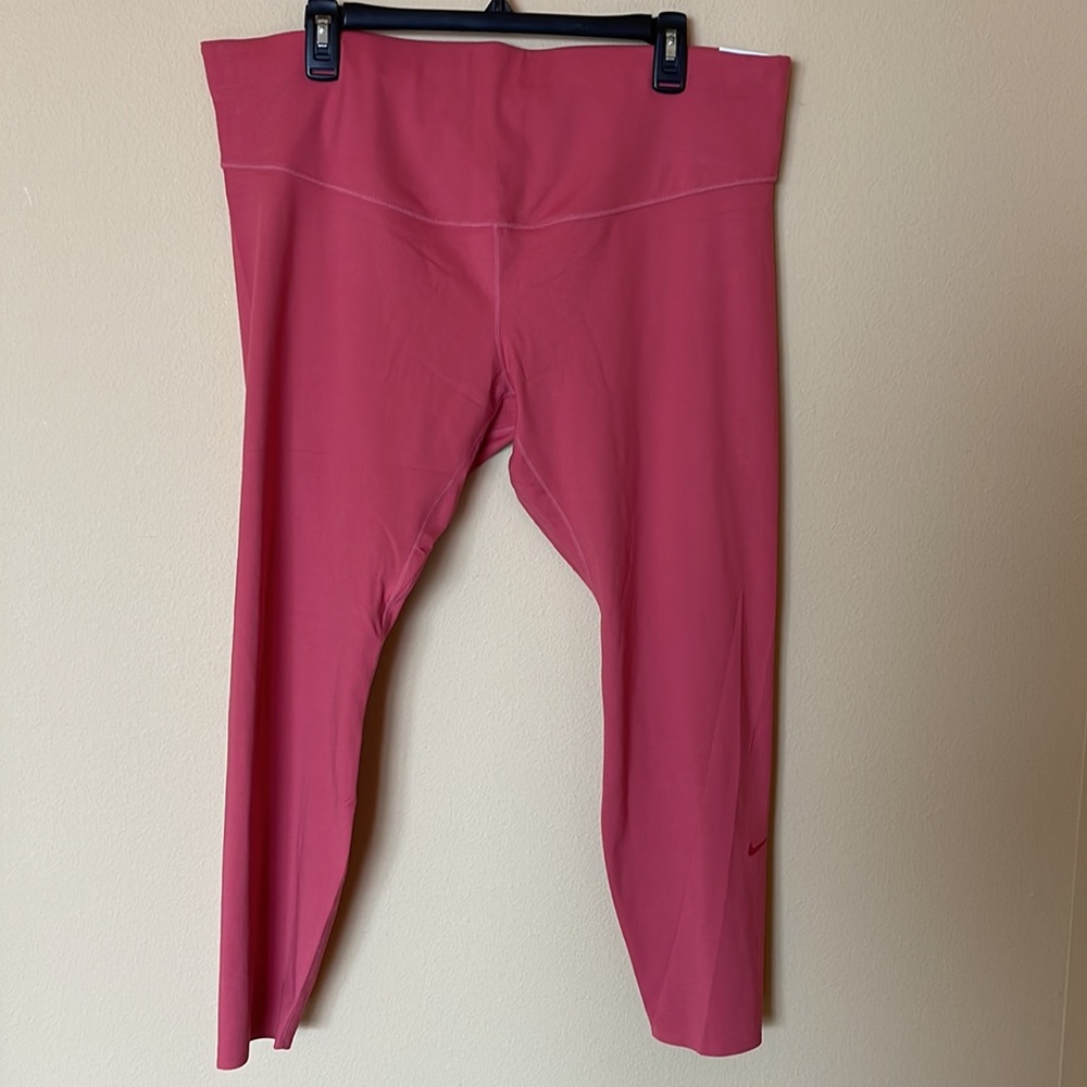 NWT NIKE ONE LUXE CROPPED TIGHTS - Picture 3 of 6